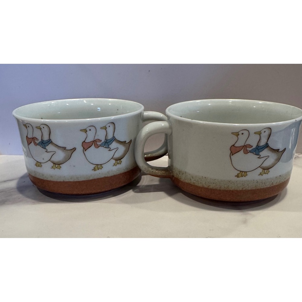 Vintage Country Geese Stoneware Soup Mugs Speckled Ceramic Set of 2 Farmhouse
